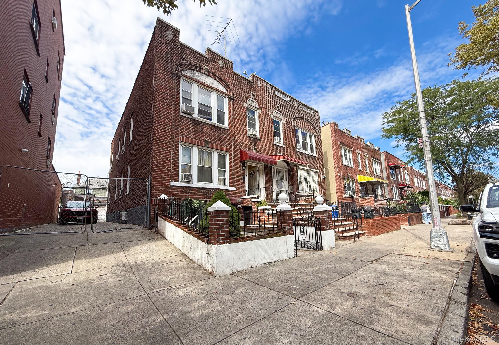 35-46 92nd Street, Jackson Heights, NY 11372