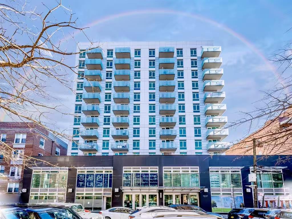 14238 37th Avenue, Apt 13-D, Flushing, NY 11354