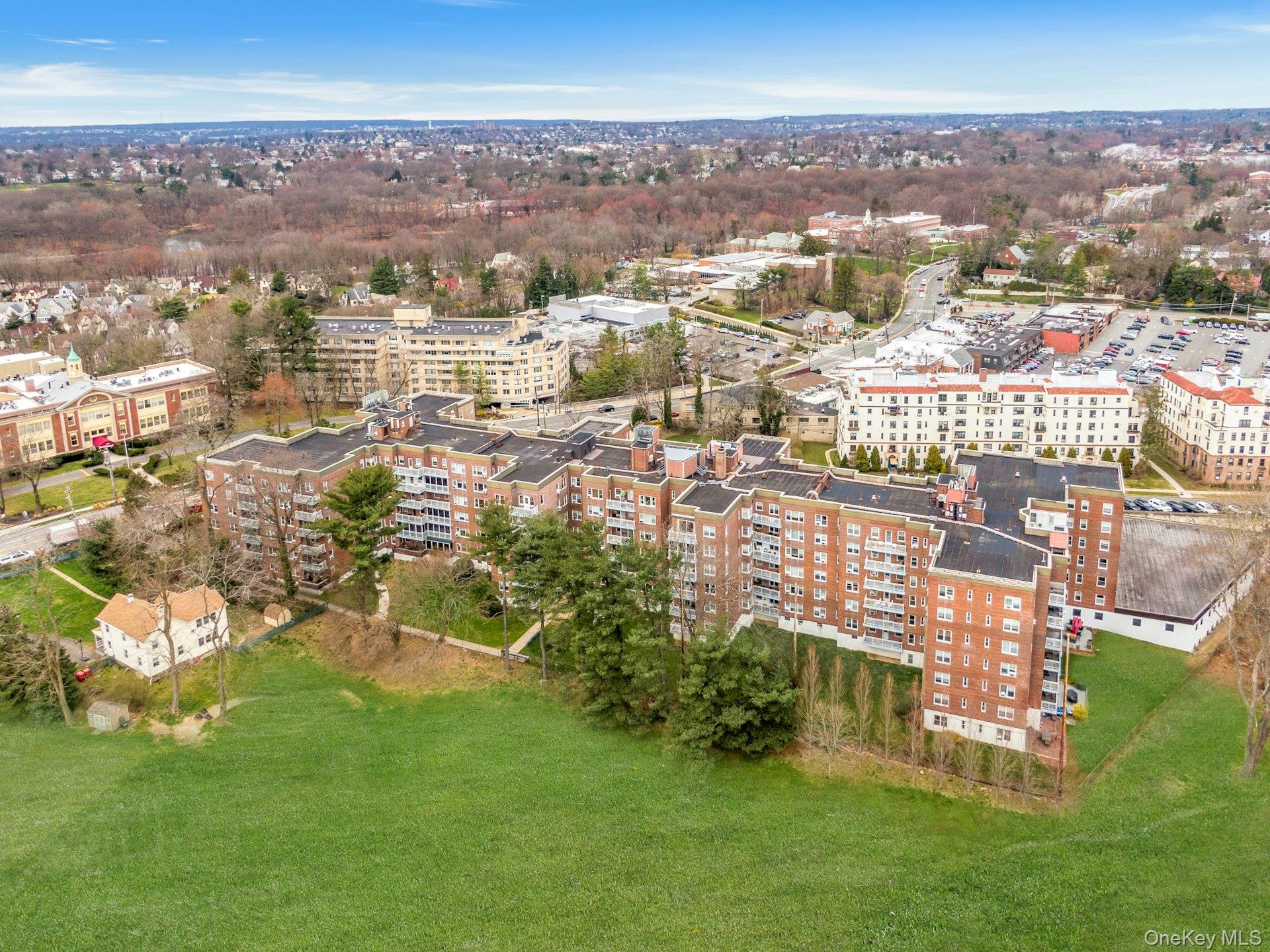 1255 North Avenue, Apt B-4j, New Rochelle, NY 10804