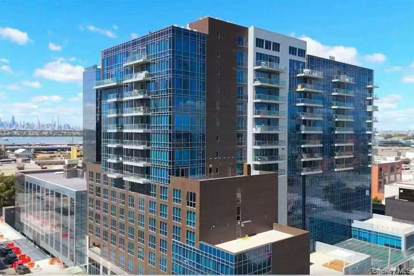 13437 35th Avenue, Apt 11-K, Flushing, NY 11354