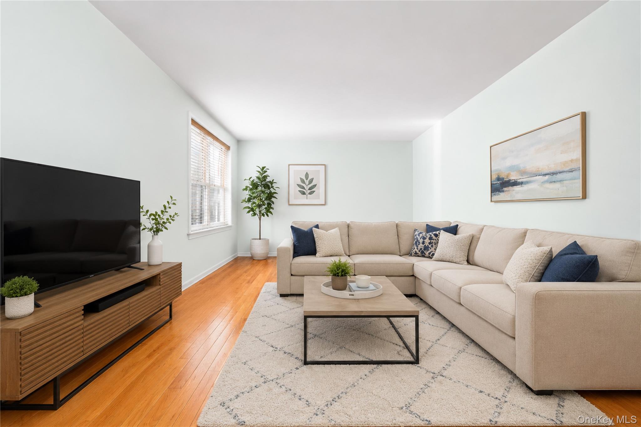 27-10 Parsons Boulevard, Apt 4-B, Flushing, NY 11354