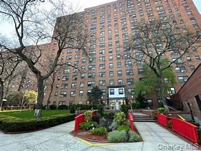 99-40 63rd Road, Apt 5-R, Rego Park, NY 11374