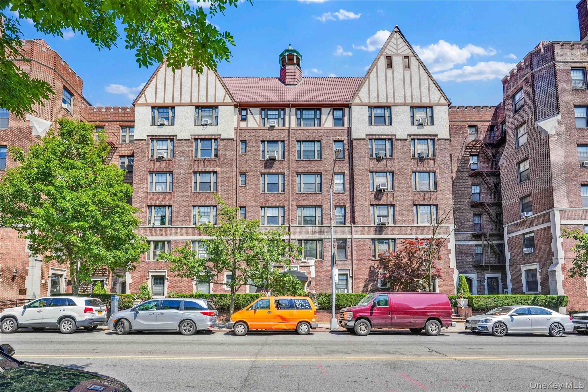 109-14 Ascan Avenue, Apt 5-A, Forest Hills, NY 11375