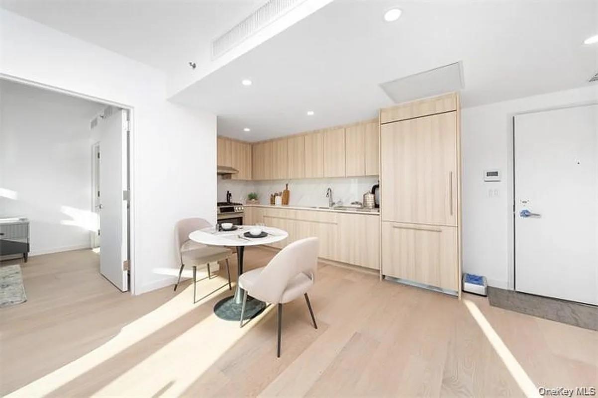 3361 Prince Street, Apt 8-C, Flushing, NY 11354