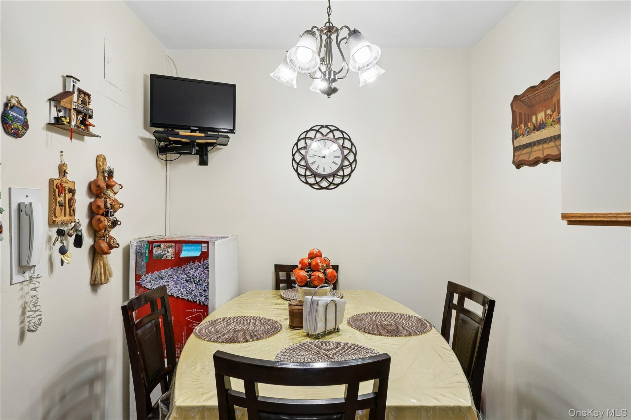 3305 90th Street, Apt 2-D, Jackson Heights, NY 11372