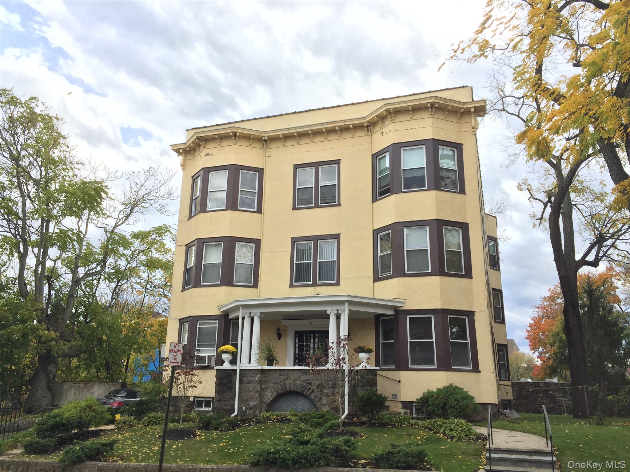 26 Coligni Avenue, Apt 2-1, New Rochelle, NY 10801