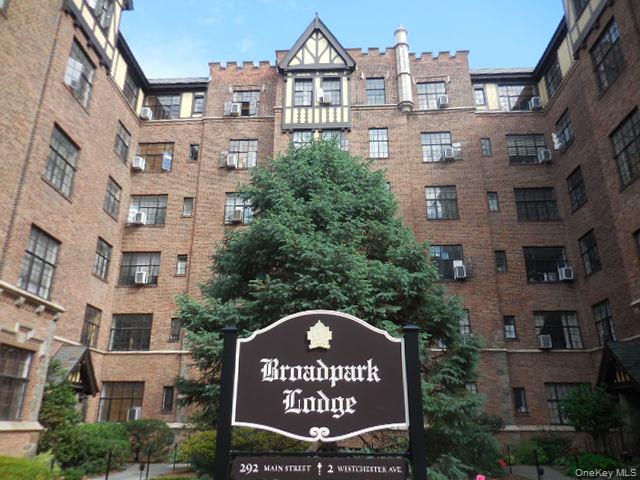 2 Westchester Avenue, Apt 4-N, White Plains, NY 10601
