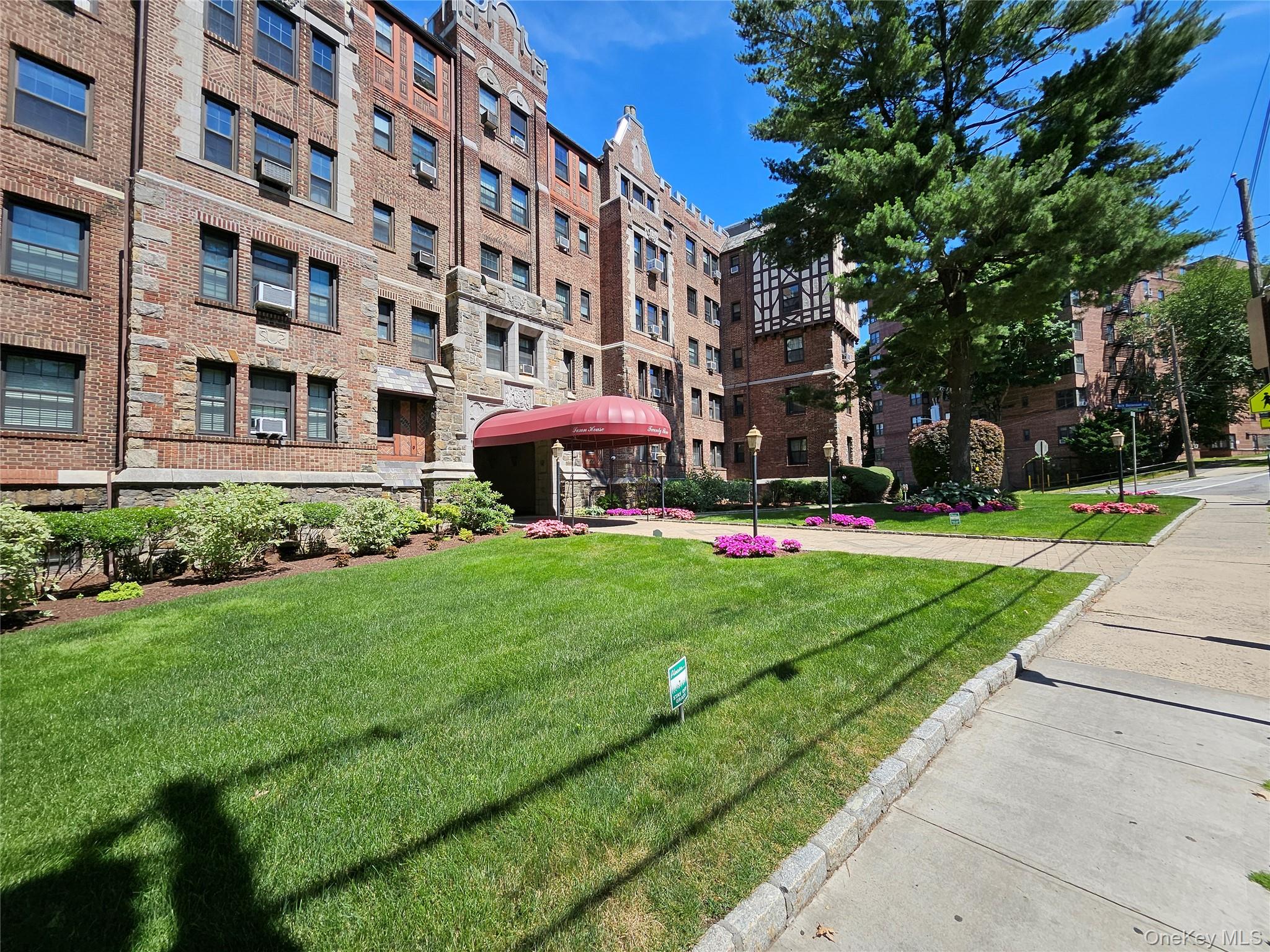 23 Old Mamaroneck Road, Apt 5-K, White Plains, NY 10605