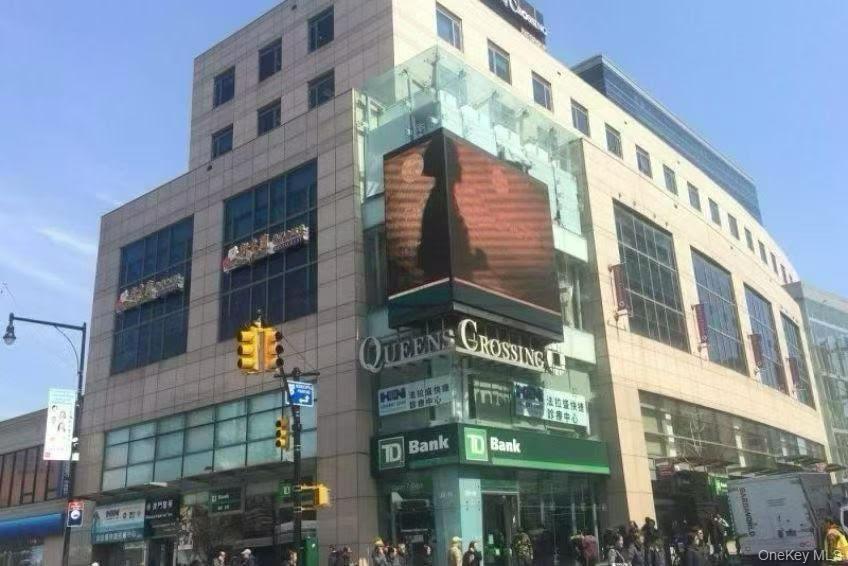 13620 38th Avenue, Apt 10-G, Flushing, NY 11354