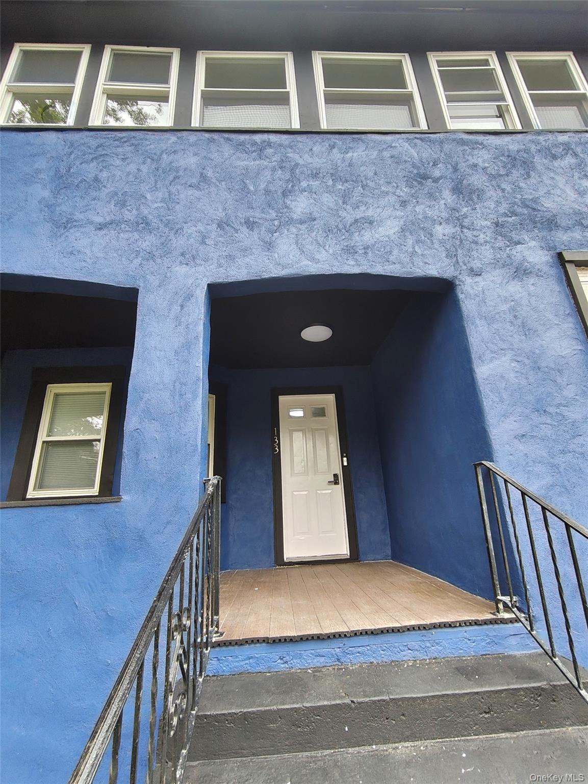 133 Lincoln Avenue, Apt 1st Flr, New Rochelle, NY 10801