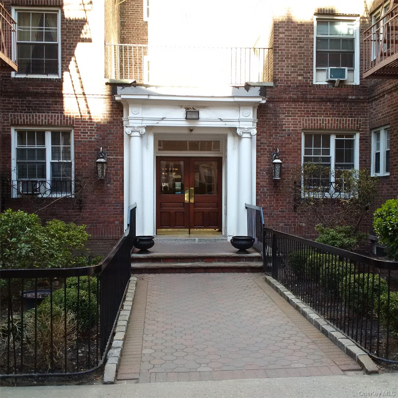 110-07 73rd Road, Apt 2-K, Forest Hills, NY 11375