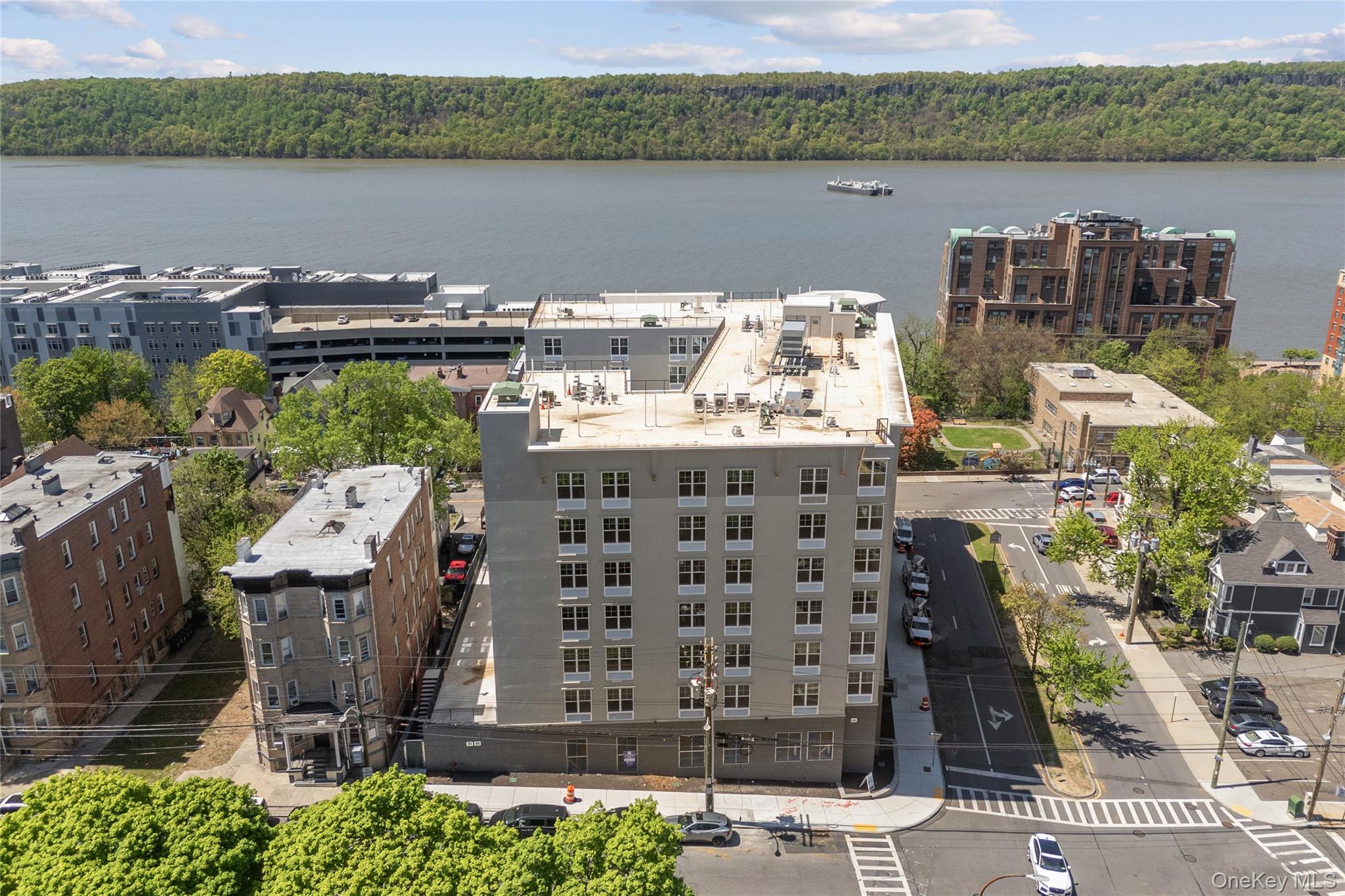 56 Prospect Street, Apt 606, Yonkers, NY 10701