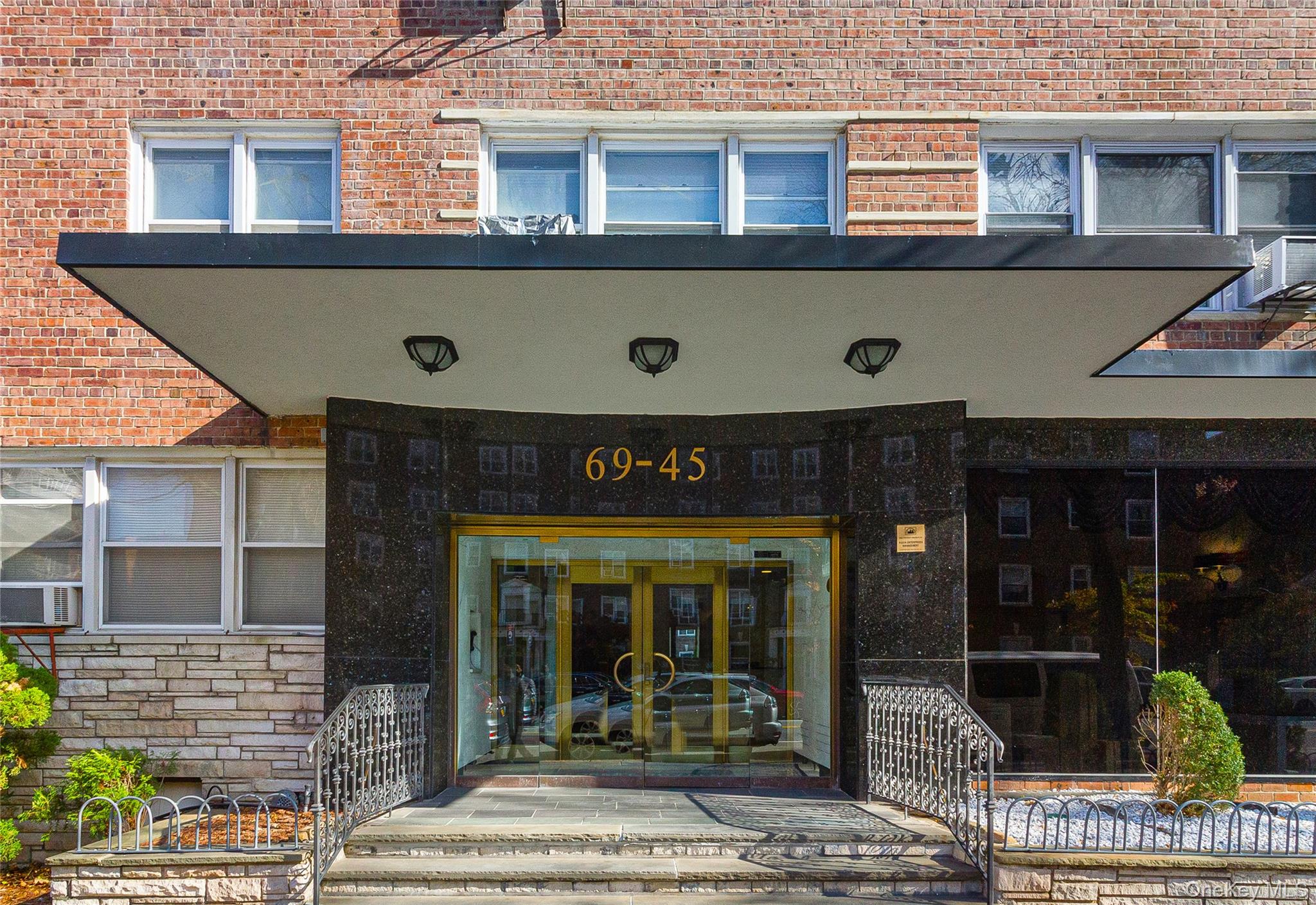 69-45 108th Street, Apt 4-F, Forest Hills, NY 11375