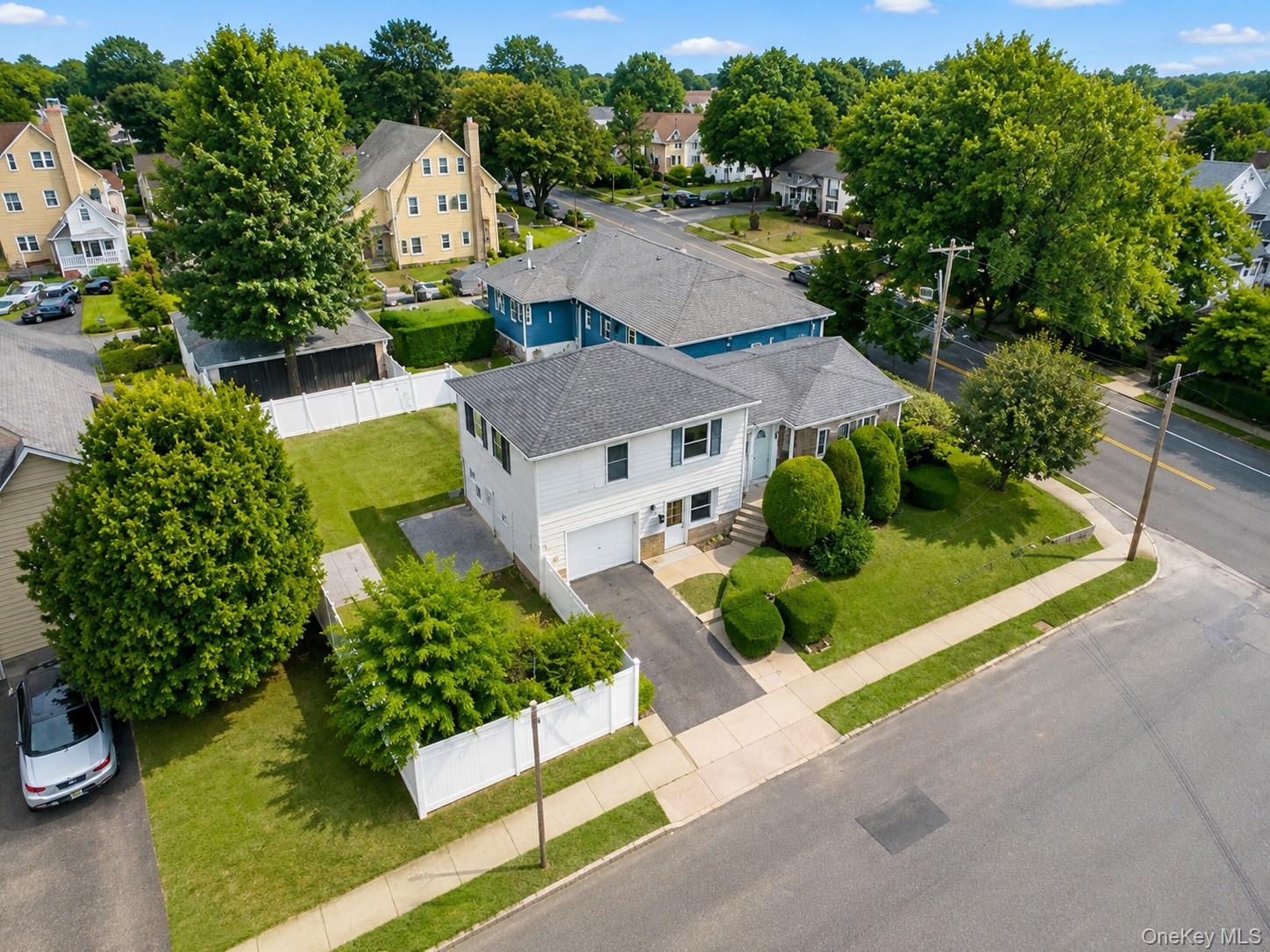 3 Soundview Street, New Rochelle, NY 10805