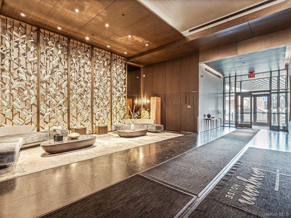133-27 39th Avenue, Apt 10-A, Flushing, NY 11354