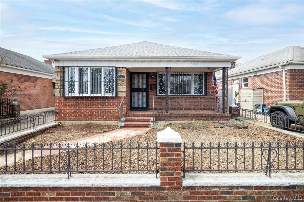 4724 168th Street, Flushing, NY 11358