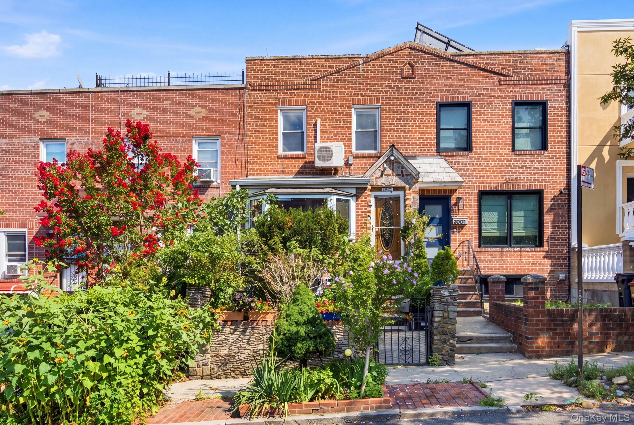 2005 26th Street, Astoria, NY 11105
