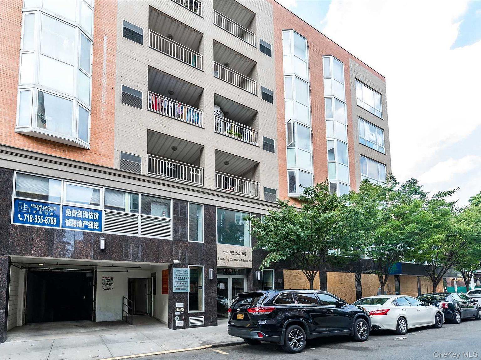 14075 Ash Avenue, Apt 7-D, Flushing, NY 11355