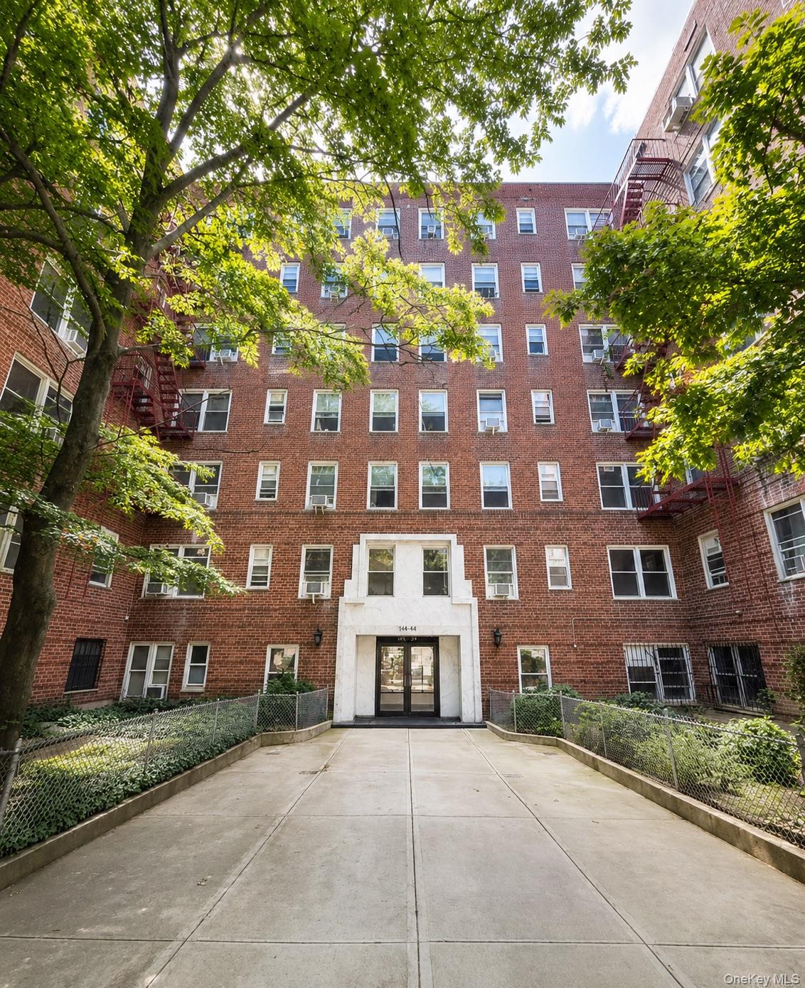 144-44 41st Avenue, Apt 5-J, Flushing, NY 11355