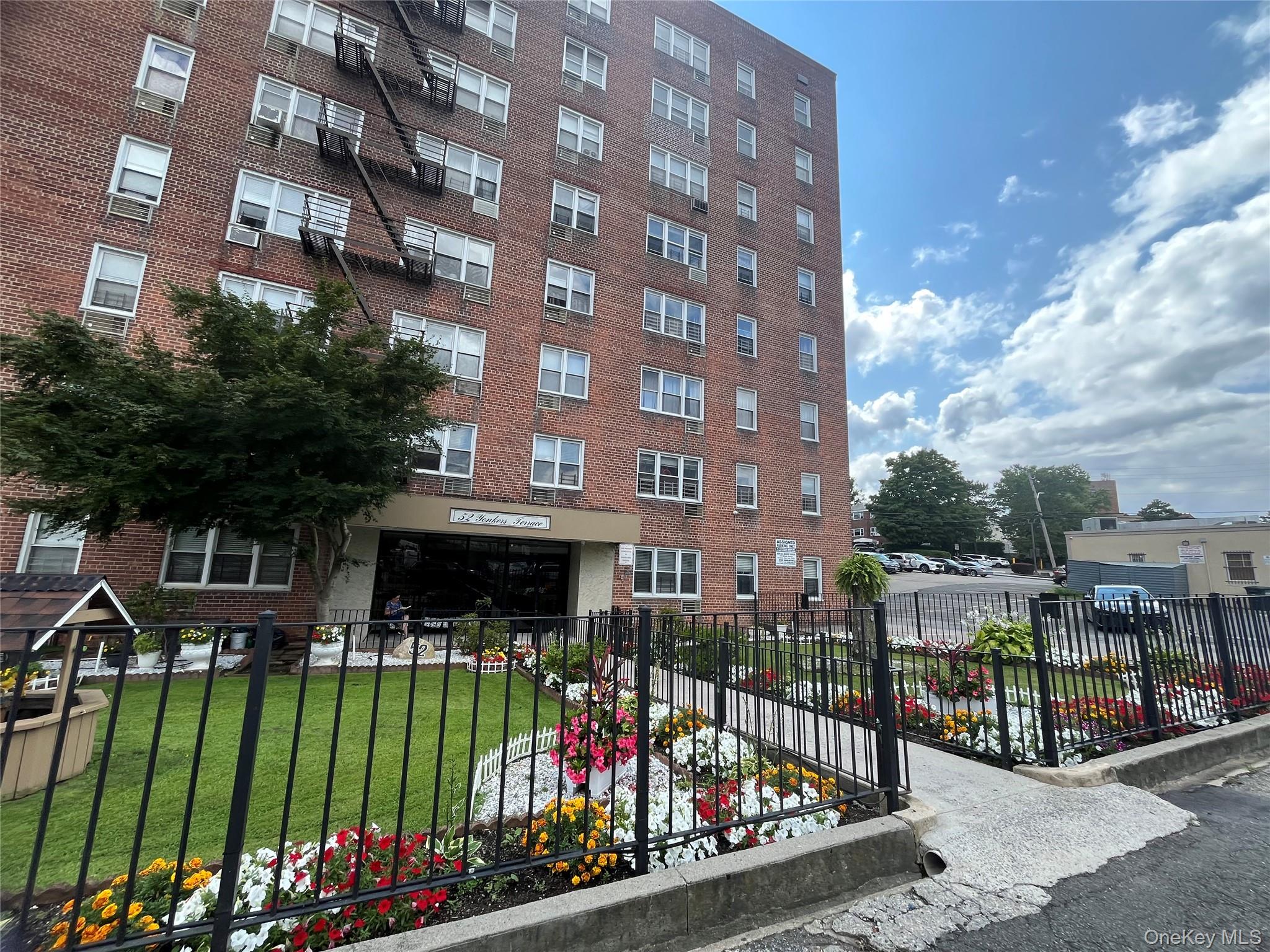 52 Yonkers Terrace, Apt 7-K, Yonkers, NY 10704