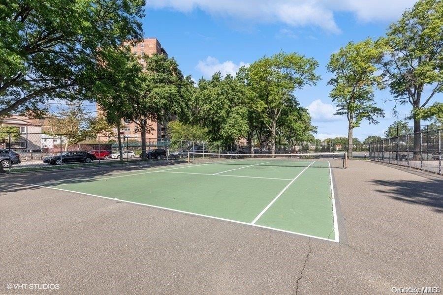 61-20 Grand Central Parkway, Apt C102, Forest Hills, NY 11375
