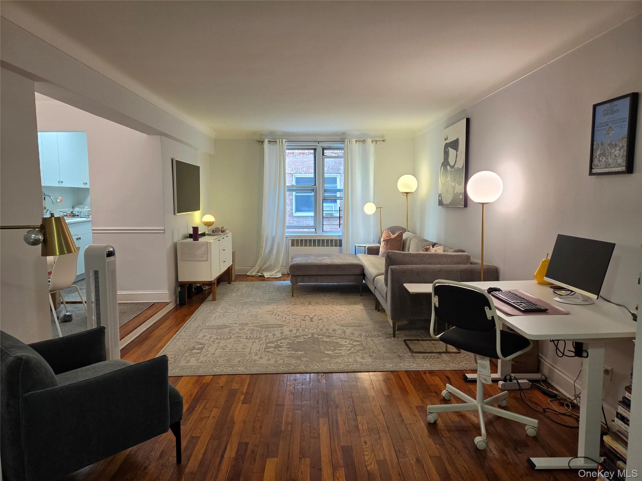 67-12 Yellowstone Boulevard, Apt B15, Forest Hills, NY 11375