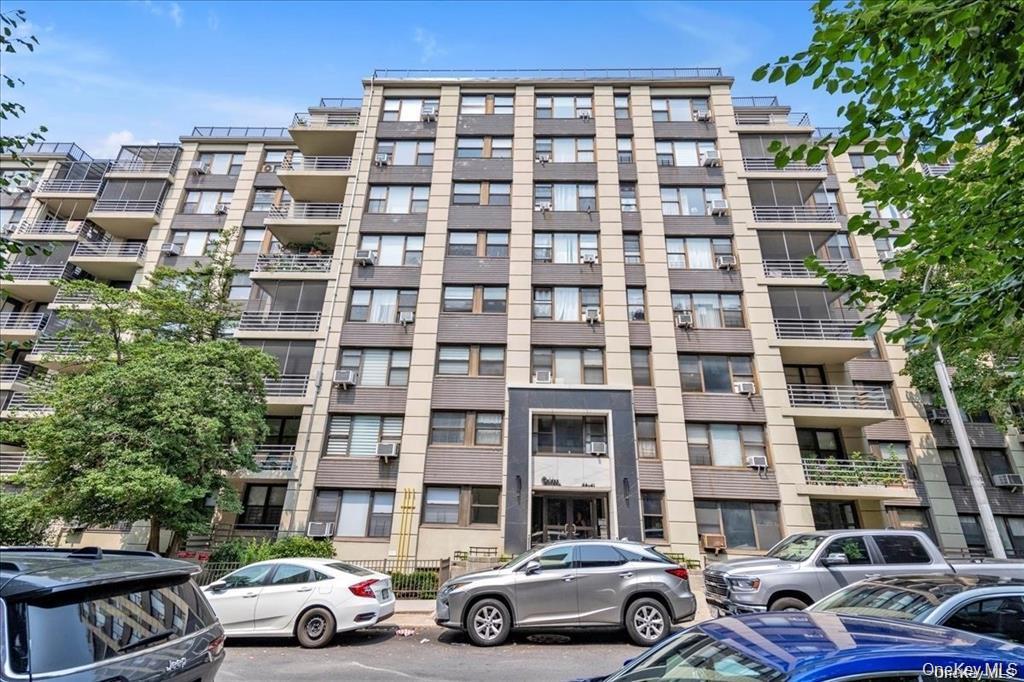 98-10 64th Avenue, Apt 4-H, Rego Park, NY 11374