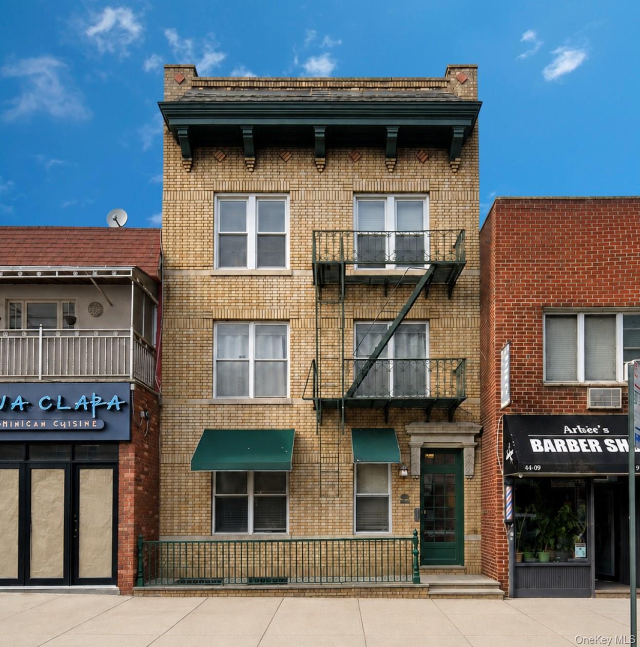 4407 30th Avenue, Astoria, NY 11103