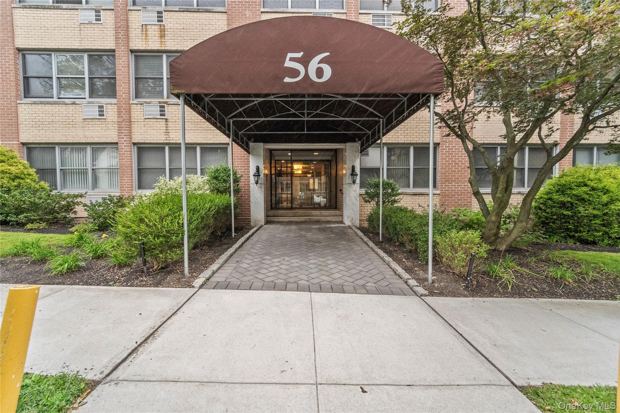 56 Doyer Avenue, Apt 2-C, White Plains, NY 10605