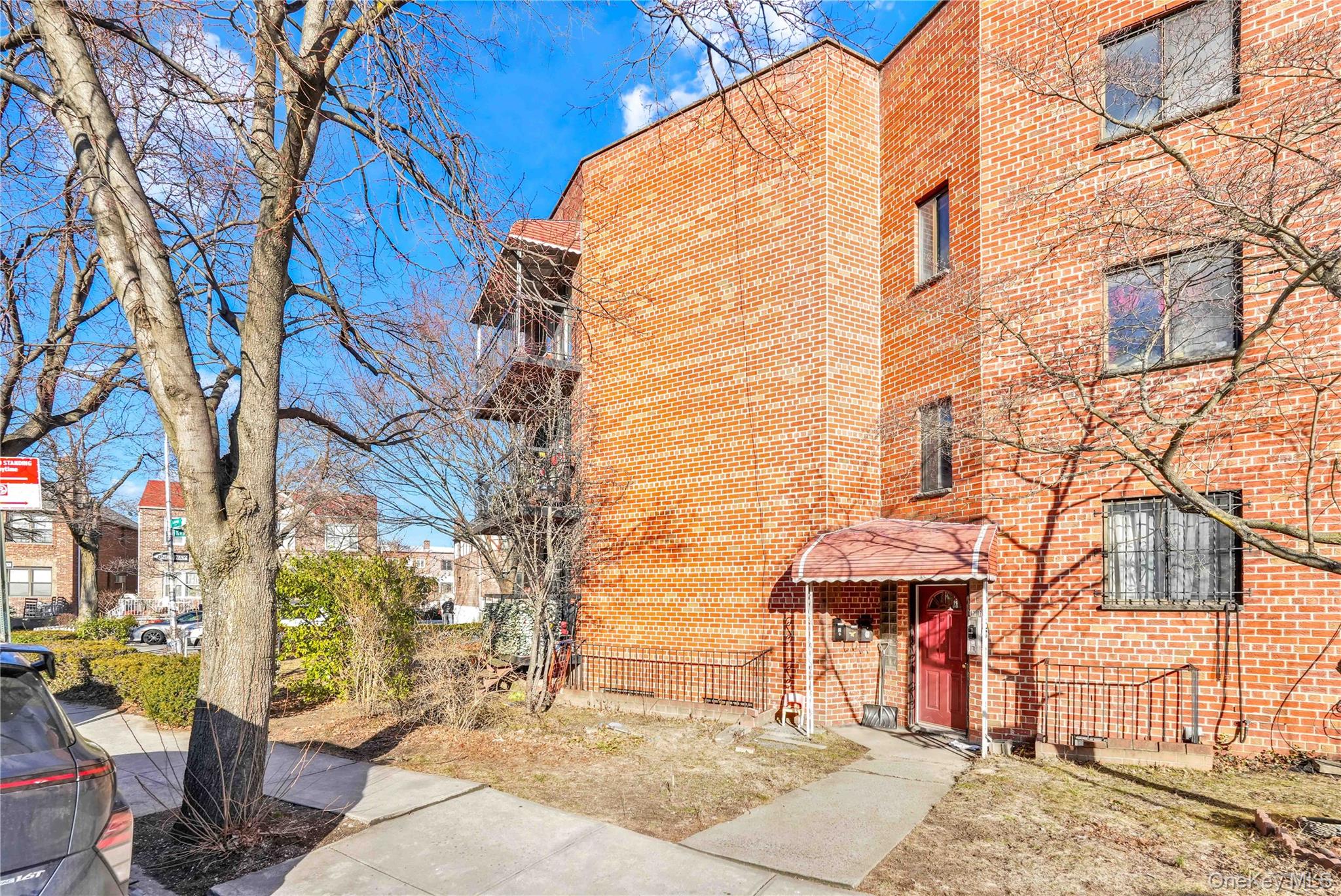 67-07 Selfridge Street, Apt 3rd Floor, Forest Hills, NY 11375