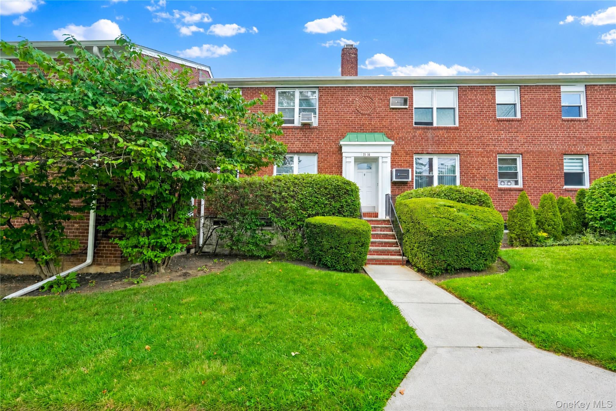 35-14 192nd Street, Apt 1-C, Flushing, NY 11358