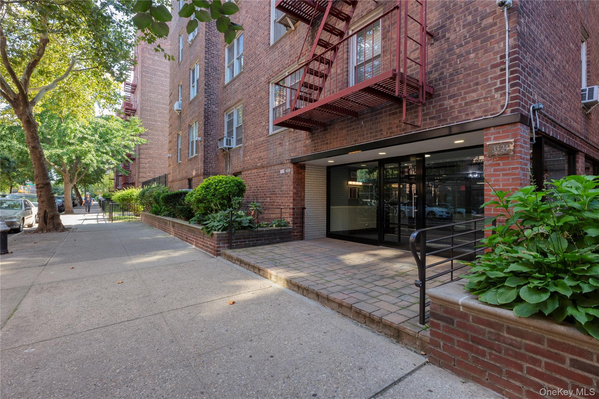 33-24 91st Street, Apt 4-S, Jackson Heights, NY 11372