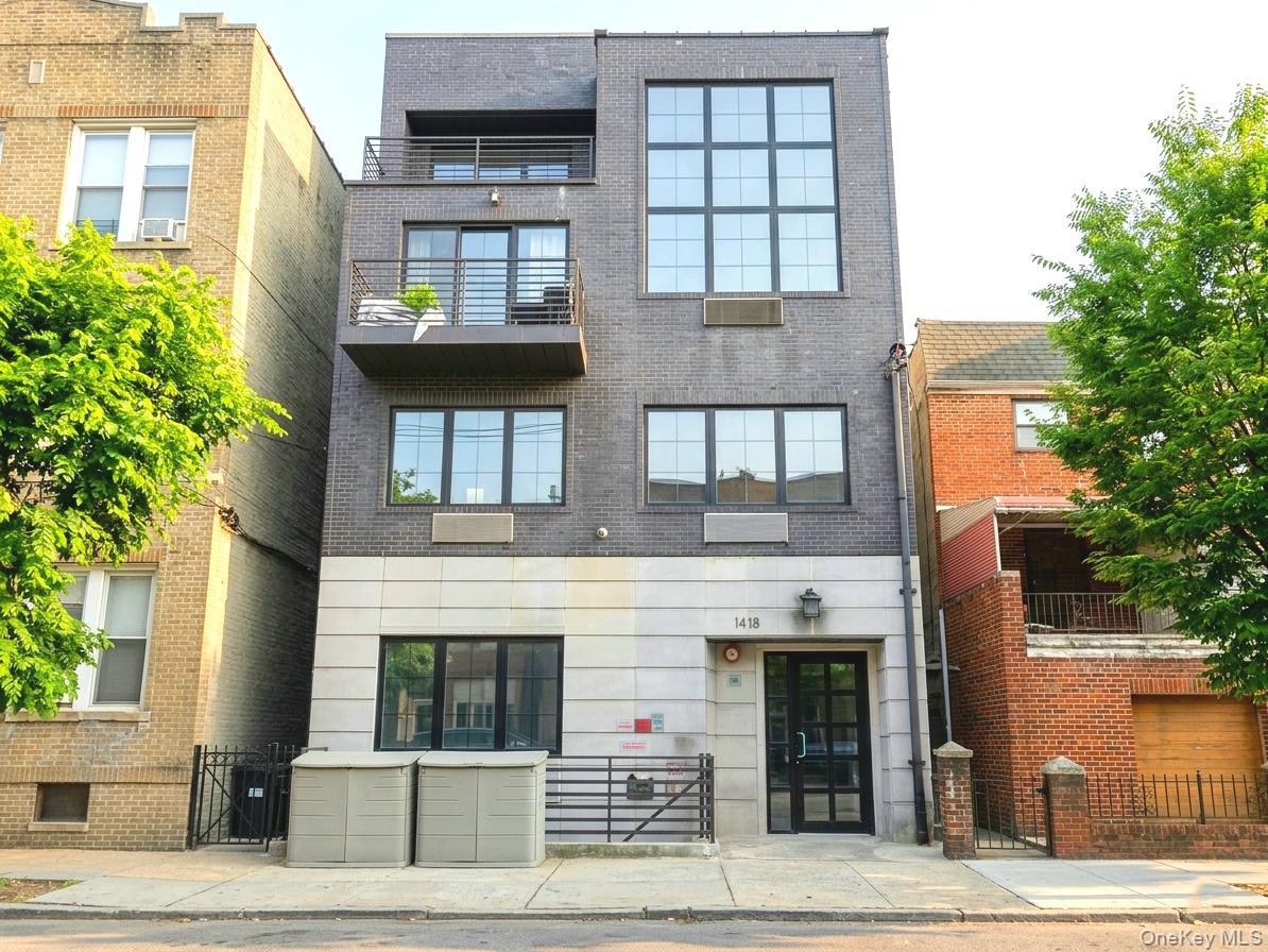 14-18 31st Street, Astoria, NY 11106