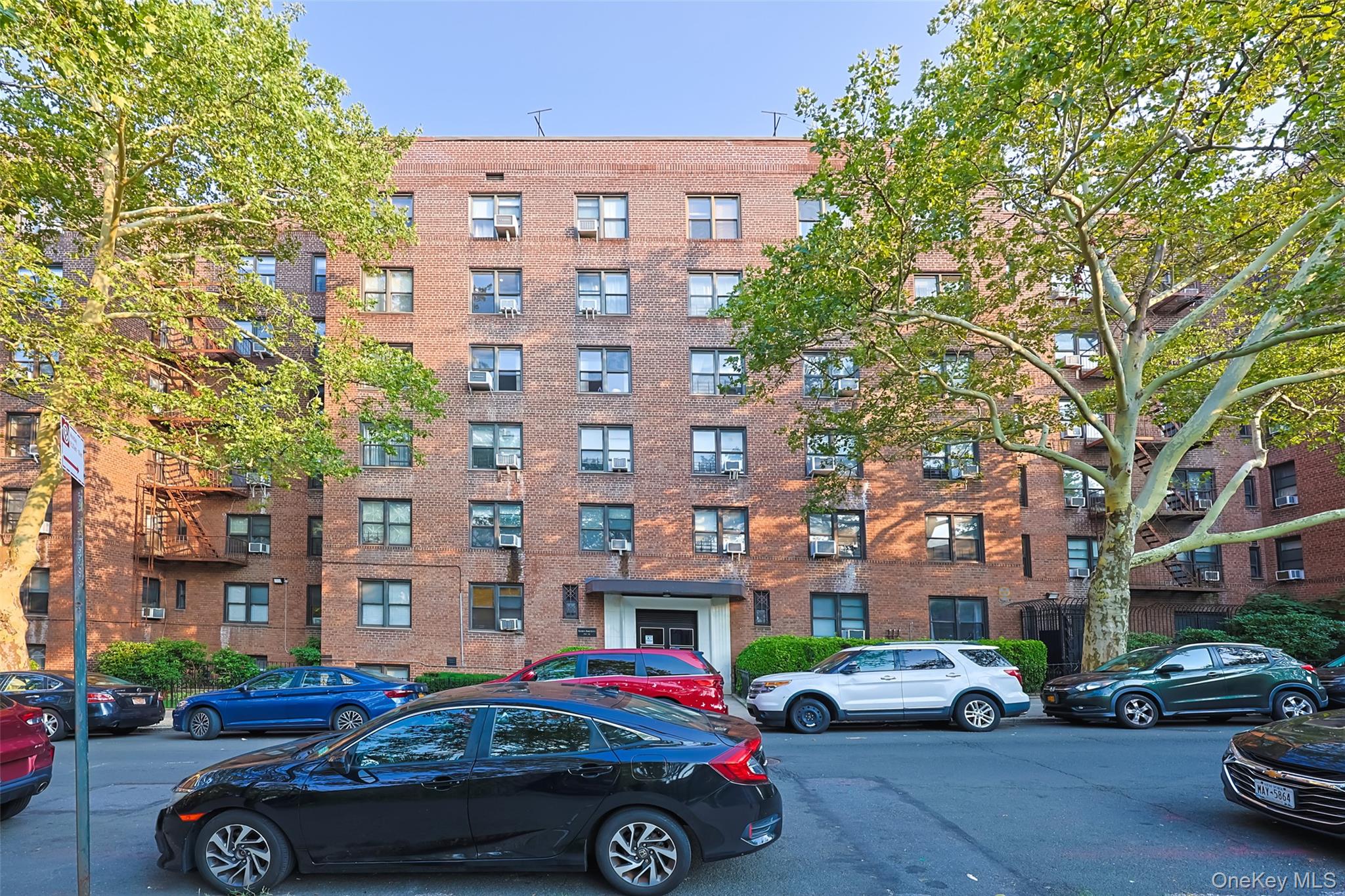 102-32 65th Avenue, Apt B13, Forest Hills, NY 11375
