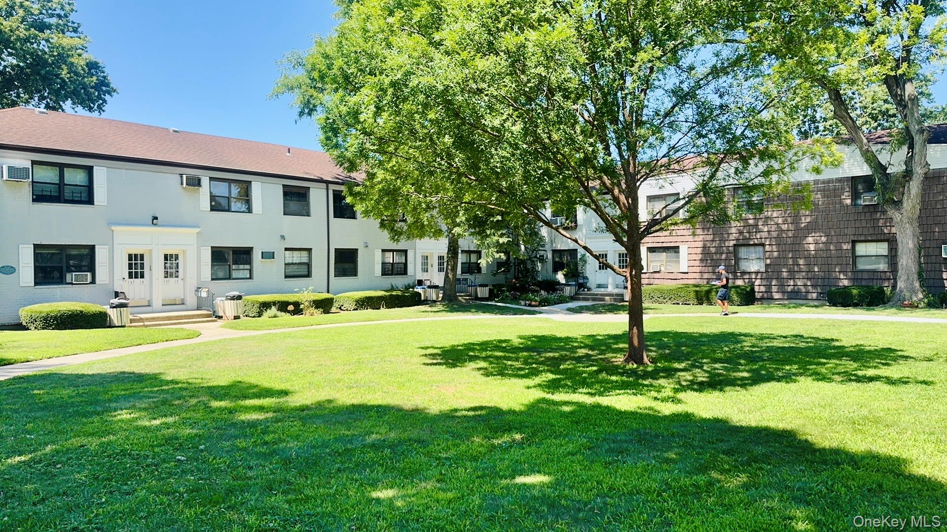 137-29 68TH Drive, Apt A, Flushing, NY 11367