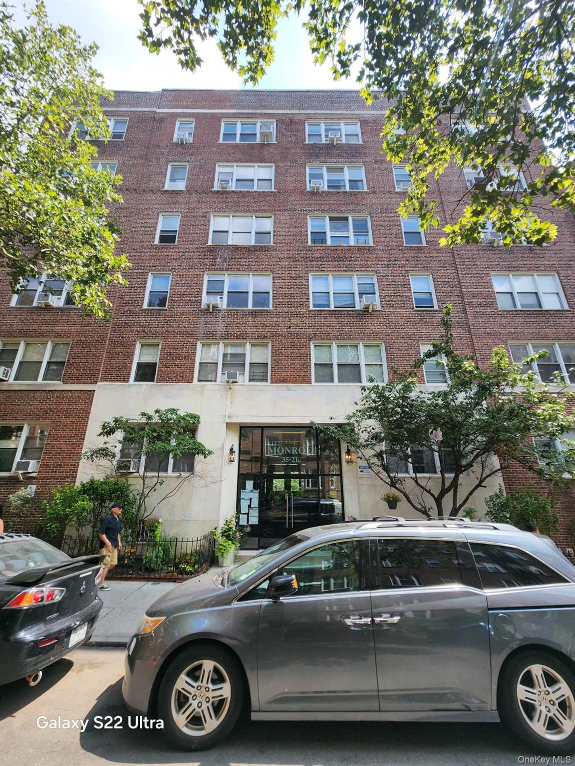35-21 79st, Apt 1-L, Jackson Heights, NY 11372