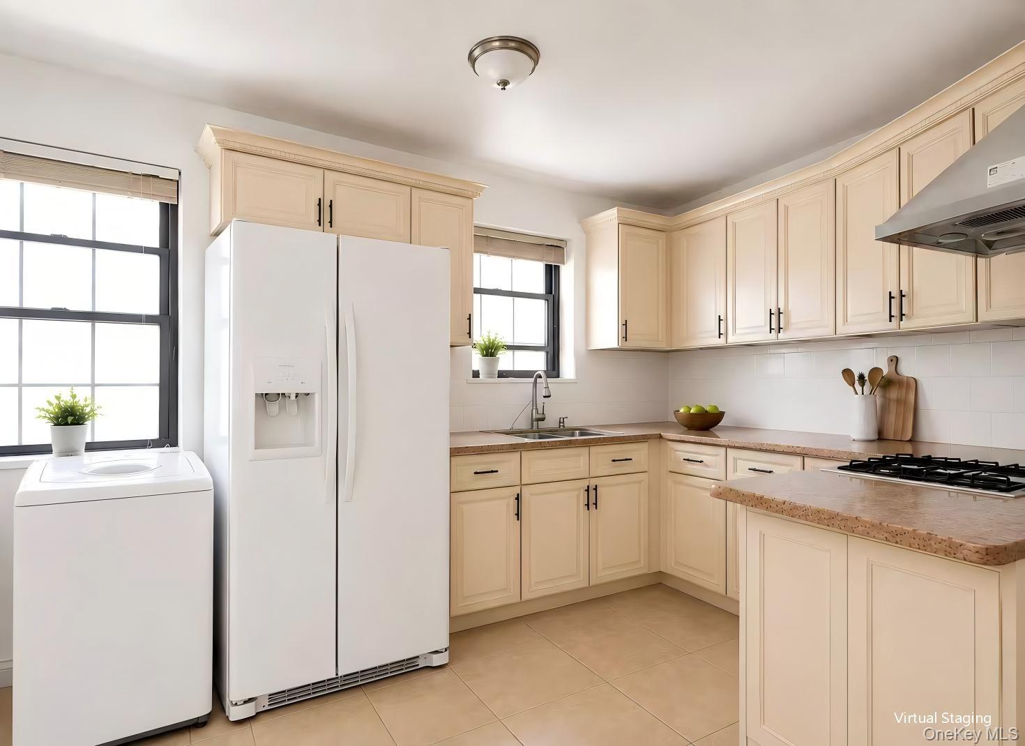 136-33 68th Drive, Apt A, Flushing, NY 11367