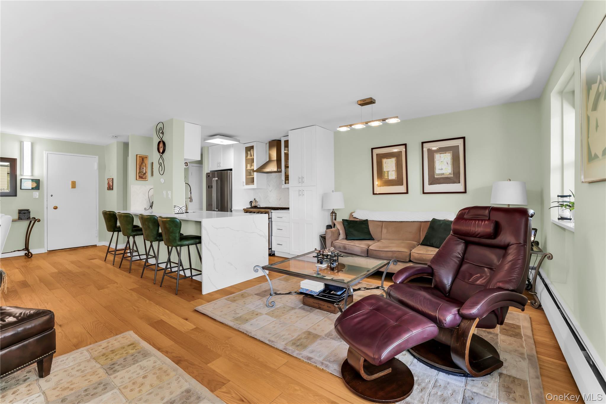 1085 Warburton, Apt 210, Yonkers, NY 10701