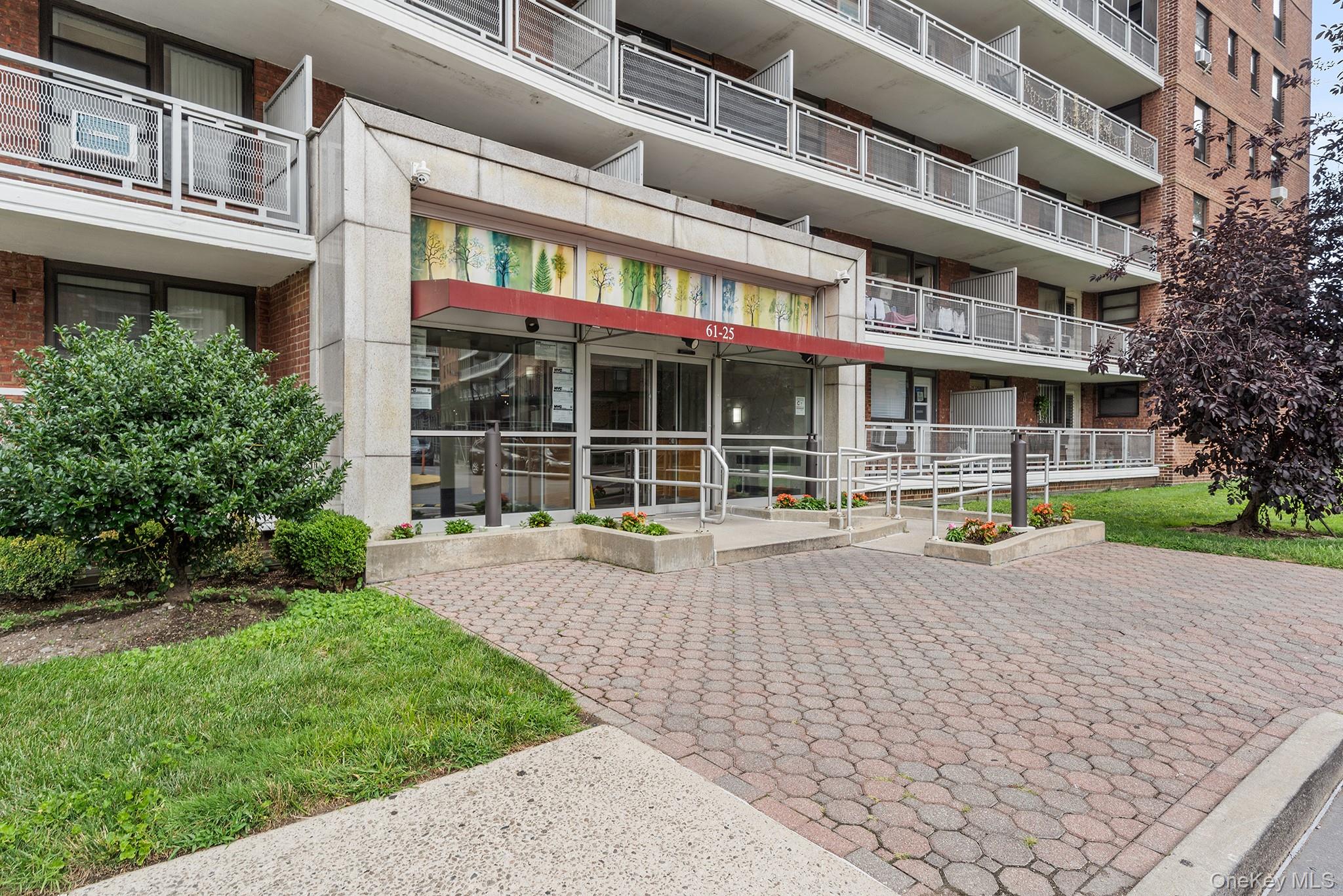 61-25 98th Street, Apt 9-F, Rego Park, NY 11374