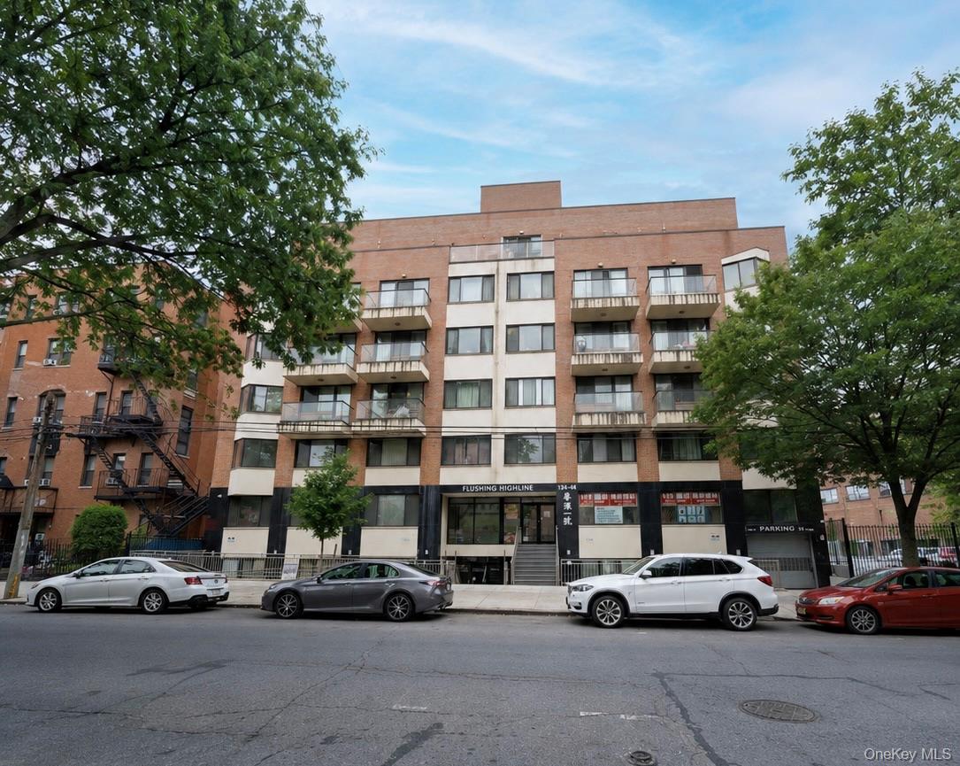 136-46 41st Avenue, Apt 1-B, Flushing, NY 11355