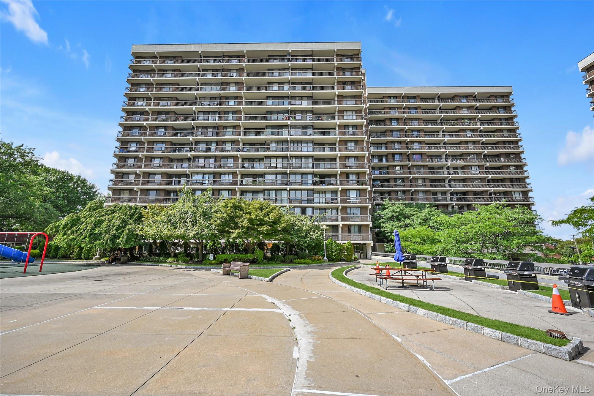 15038 Union Turnpike, Apt 8-C, Flushing, NY 11367