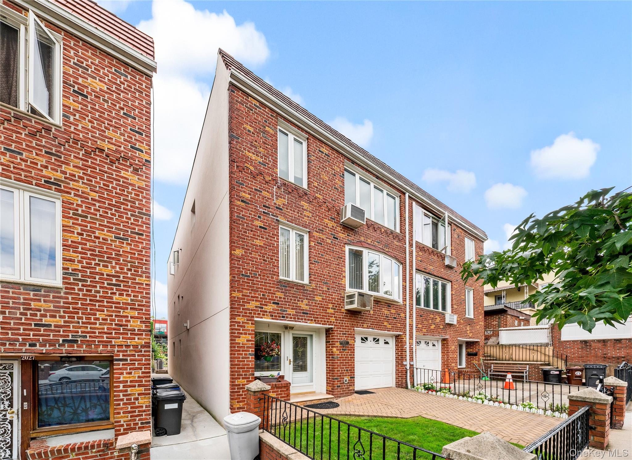 2031 36th Street, Astoria, NY 11105