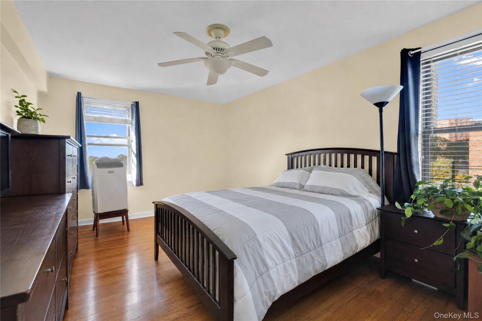 10507 66th Road, Apt 6-b, Forest Hills, NY 11375