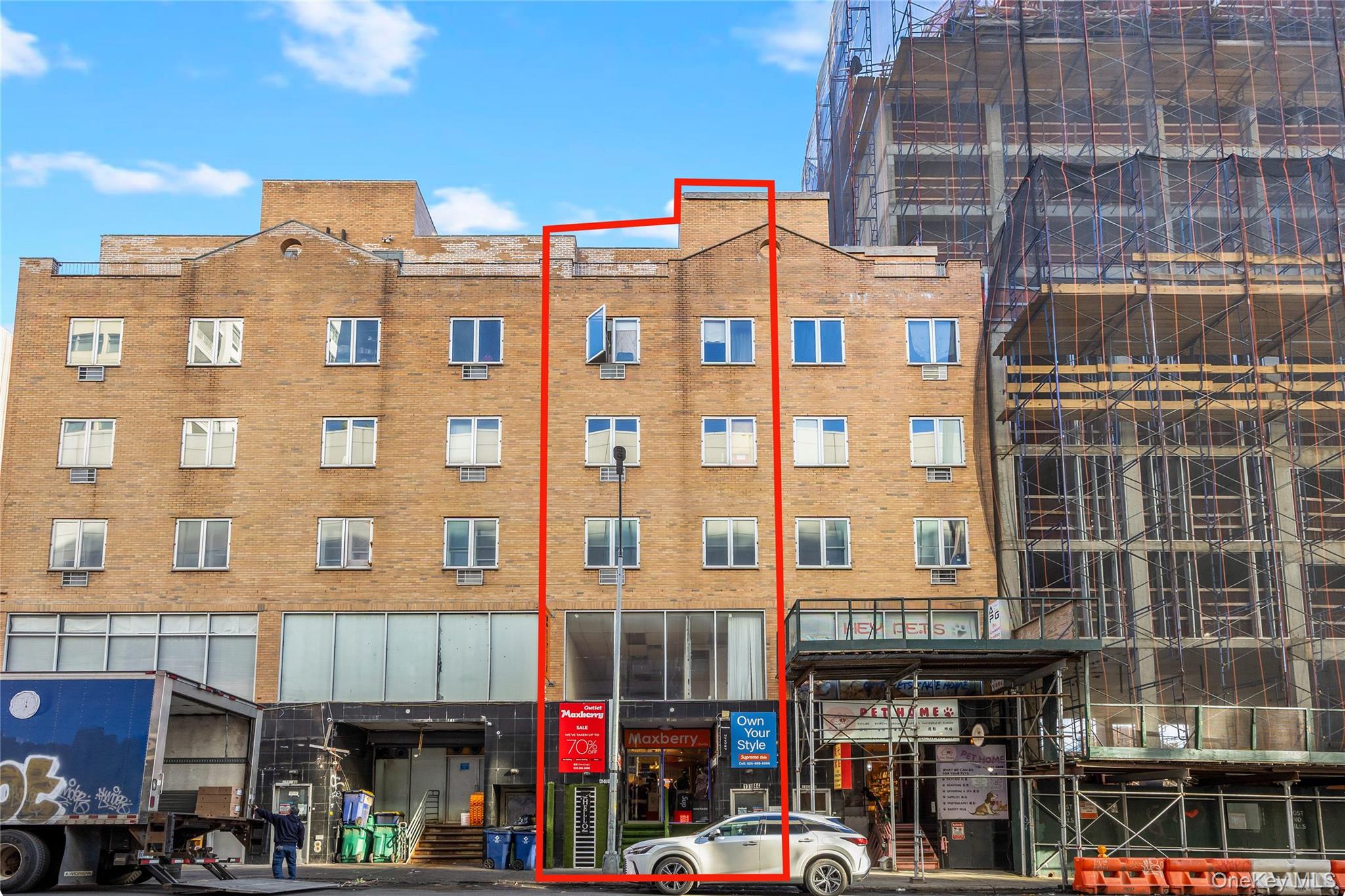 131-44 40th Road, Flushing, NY 11354