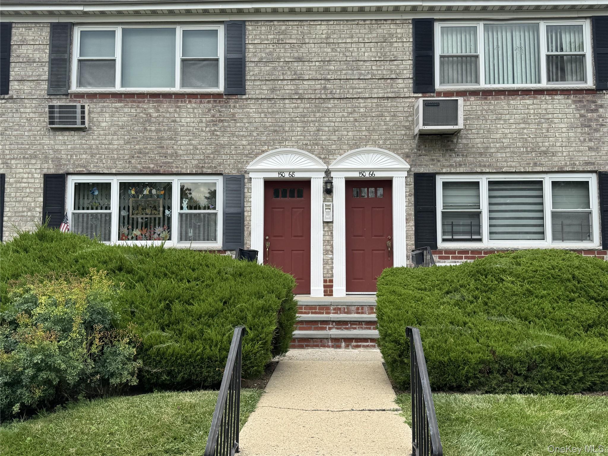 150-66 Jewel Avenue, Apt 79-B, Flushing, NY 11367
