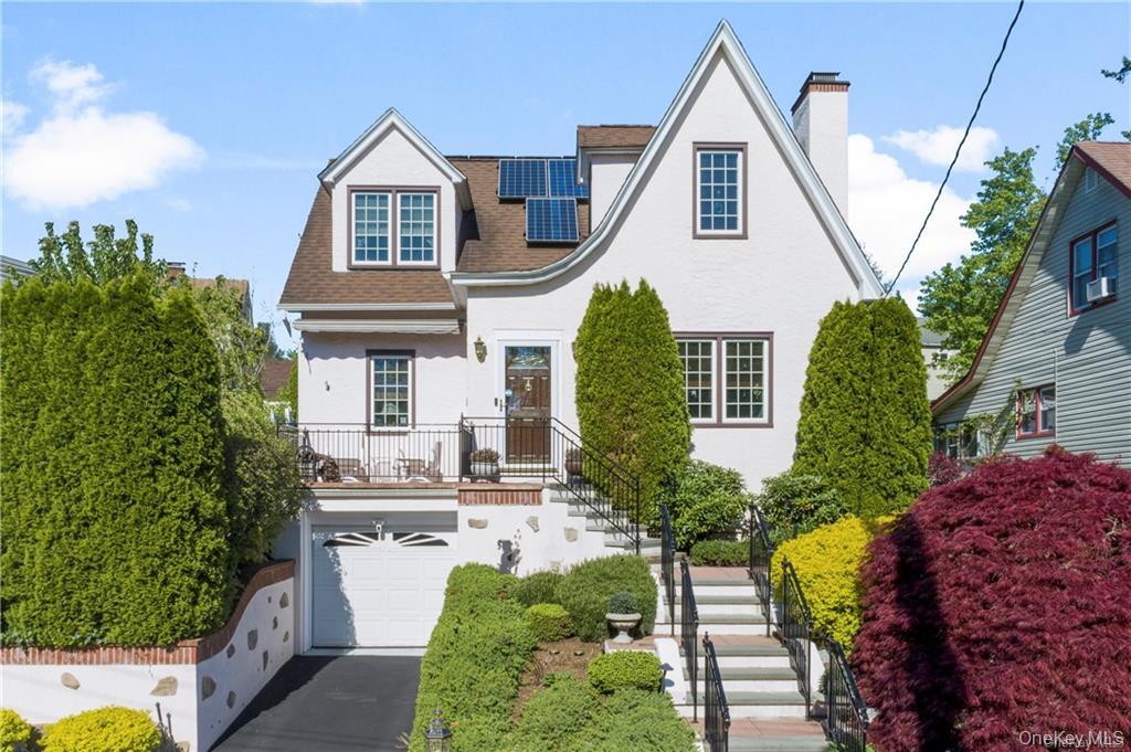11 Pleassant Avenue, White Plains, NY 10605