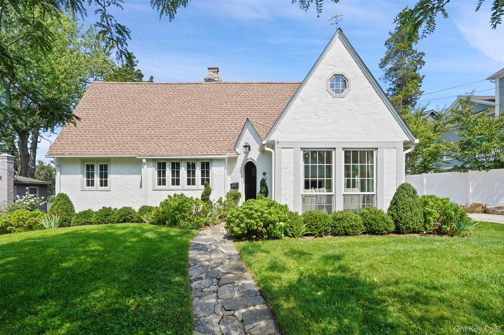 319 Oakland Beach Avenue, Rye, NY 10580