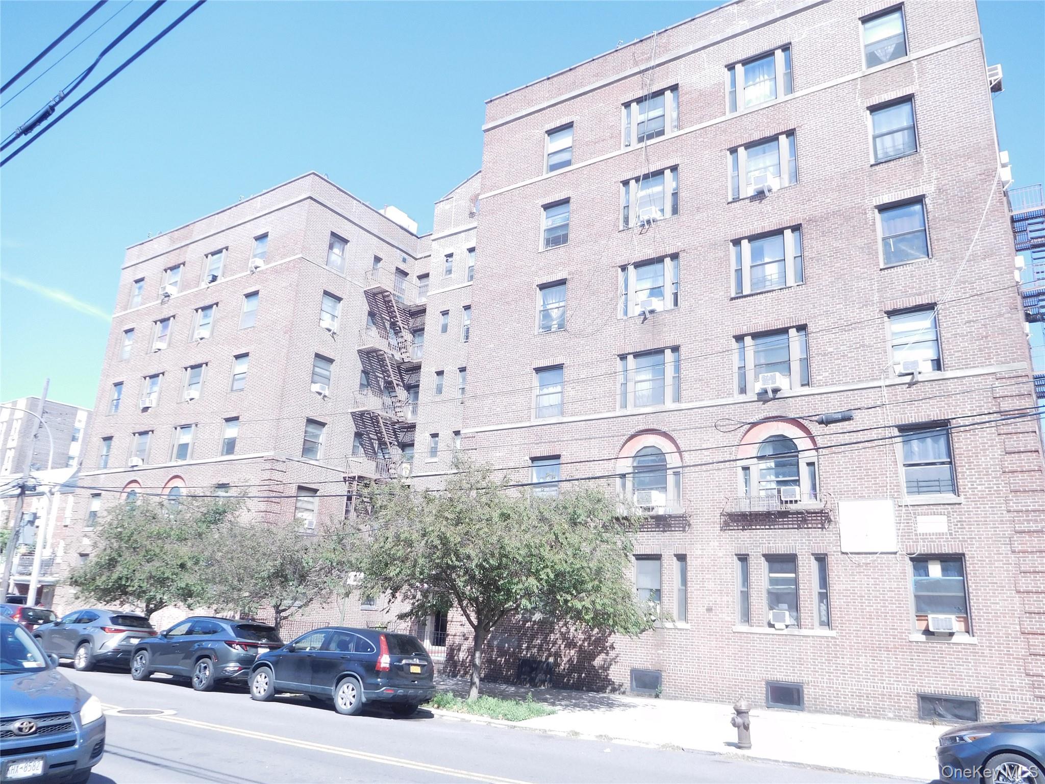 33-38 Parsons Boulevard, Apt 1-H, Flushing, NY 11354