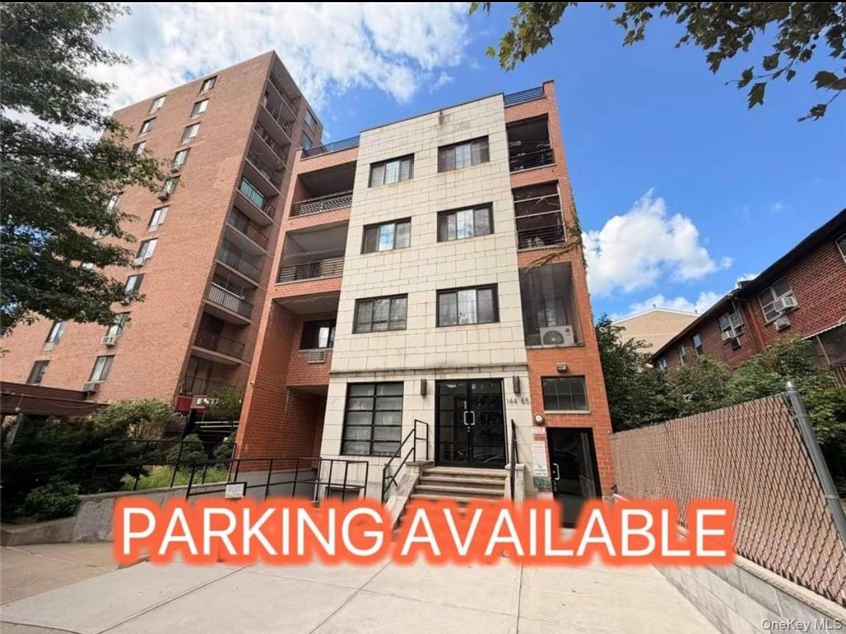 144-85 Roosevelt Avenue, Apt 3-e, Flushing, NY 11354