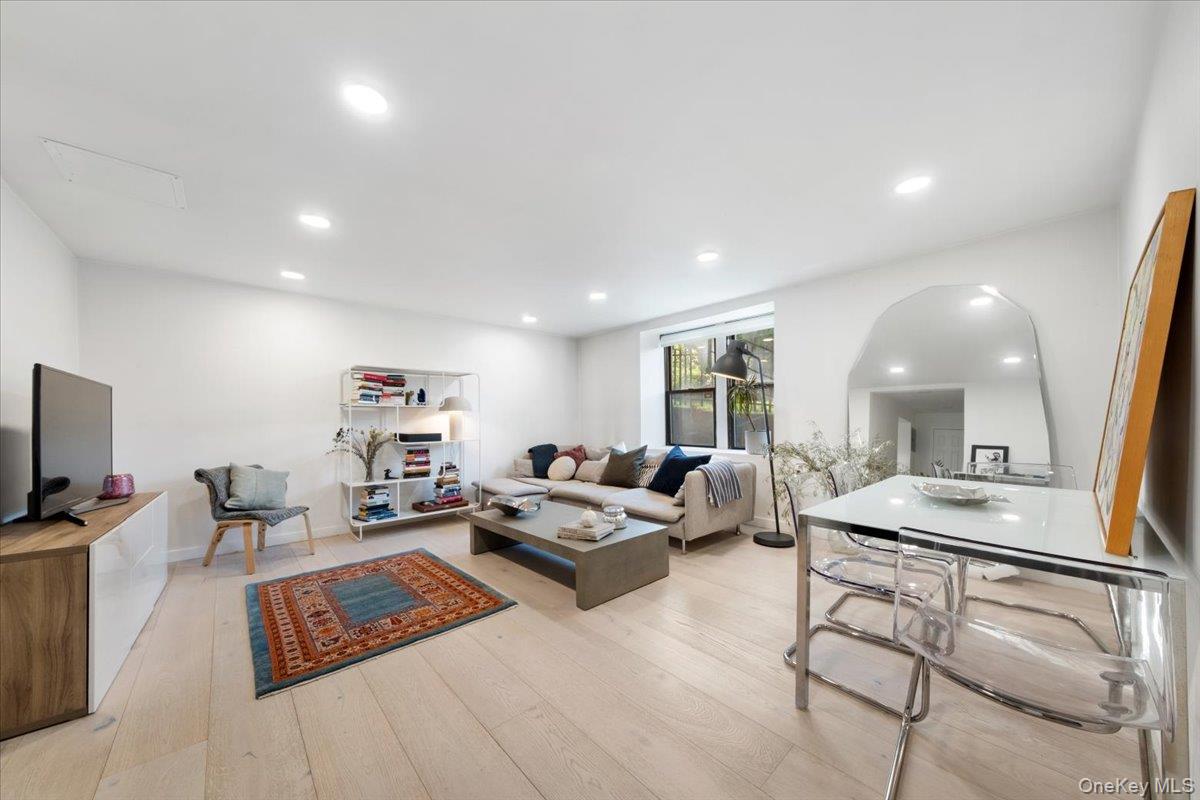 30 Windsor Terrace, Apt AA1, White Plains, NY 10601